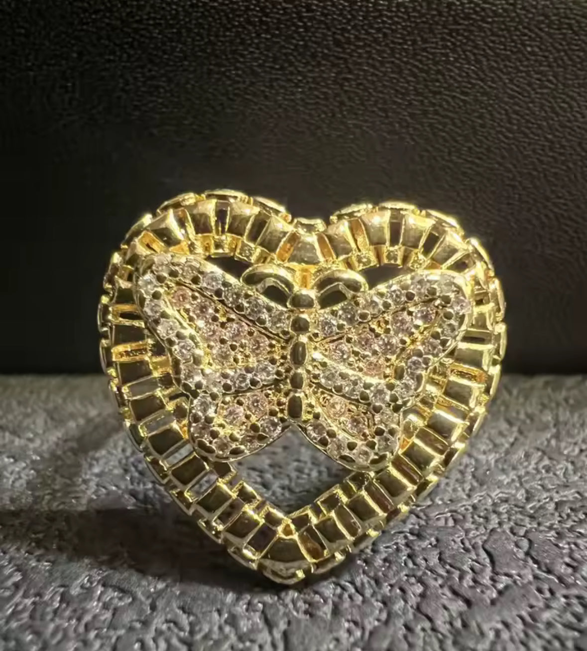 Butterfly ring