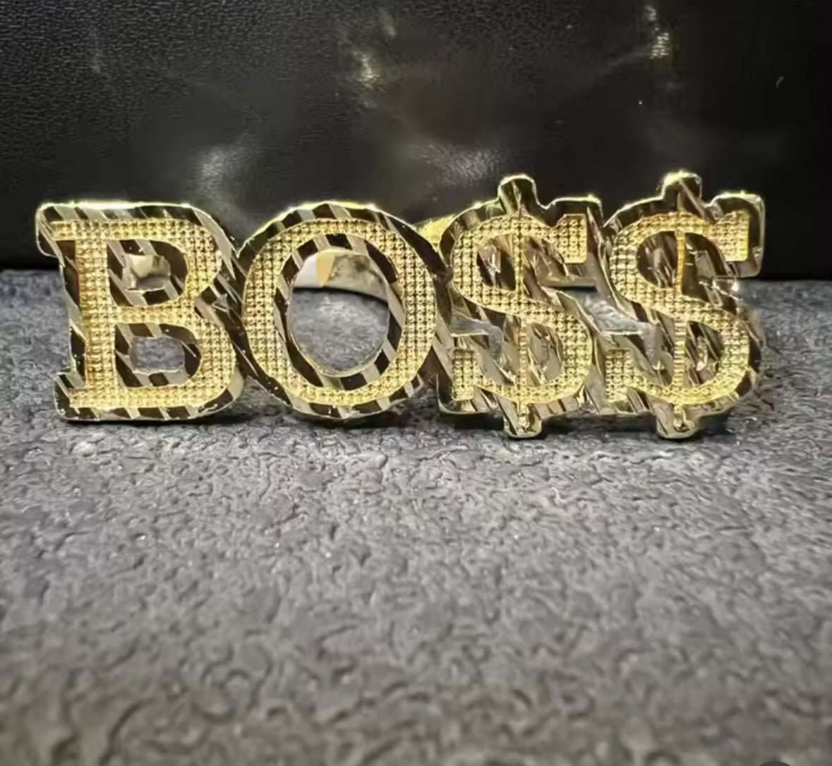 Boss ring